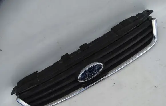 Ford Kuga I ACC Distronic radar sensor grill/trim 8V41R7081A