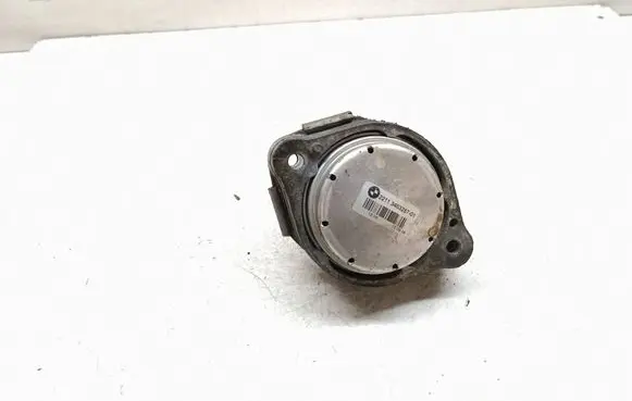BMW X3 E83 Engine mount bracket 3453257