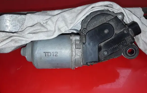 Mazda CX-9 Wiper motor 1593001370