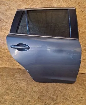 Mazda 6 Rear door