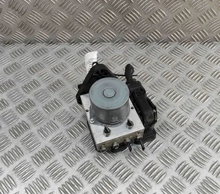 Mercedes-Benz AMG GT R190 C190 ABS Pump A1904300700