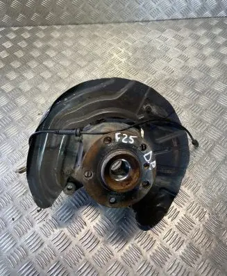 BMW X3 F25 Front wheel hub spindle knuckle