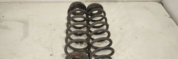 Volkswagen Touran II Rear coil spring