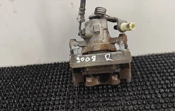 Peugeot 2008 I Rear brake caliper 