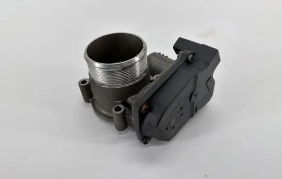 Audi A4 S4 B8 8K Throttle valve 06F133062J
