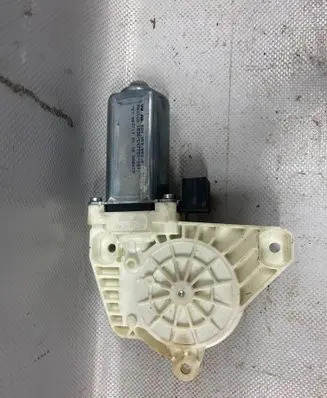 Audi Q5 SQ5 FY Front door window regulator motor 5Q4959802B