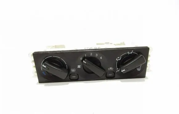 Mitsubishi Space Star Climate control unit MR315975