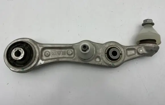 Mercedes-Benz C W205 Front control arm