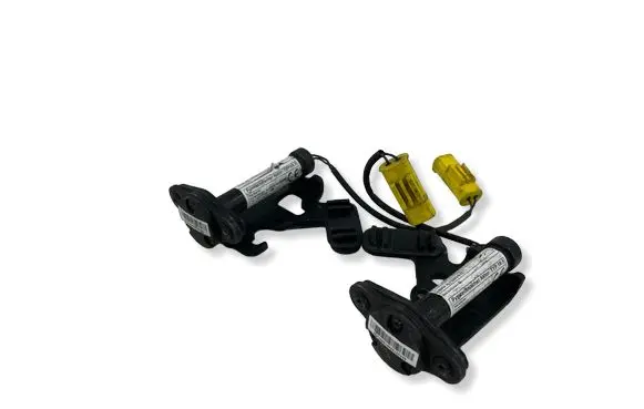 BMW X5 F15 Bonnet Pedestrian Airbag Actuator 7326020 7326019