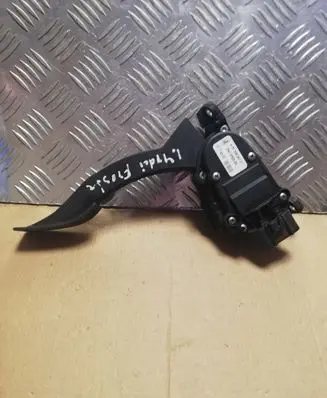 Ford Fiesta Accelerator throttle pedal 2S619F836BA 6PV00856701