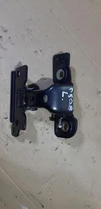 Peugeot 508 Tailgate hinge 9687860480