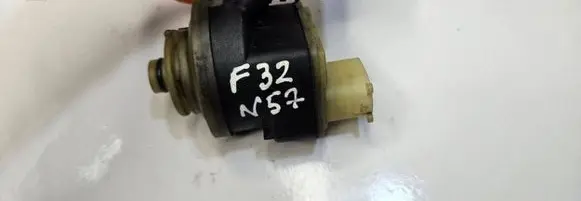 BMW 4 F32 F33 Fuel filter heater 8572521 11432435