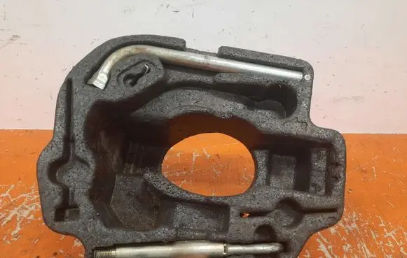 Volkswagen Fox Third row mat 5Z0012115