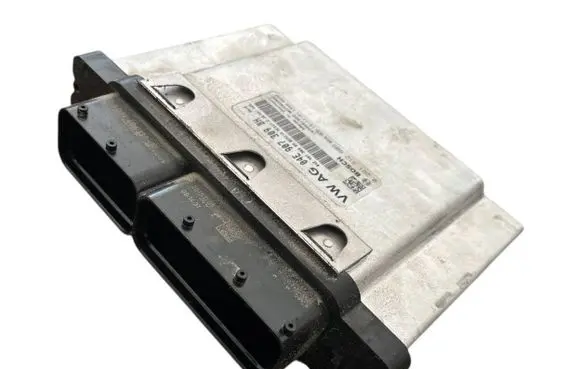 Skoda Octavia Mk3 (5E) Engine control unit/module 04E907309BH 0261S12609 1039s81922