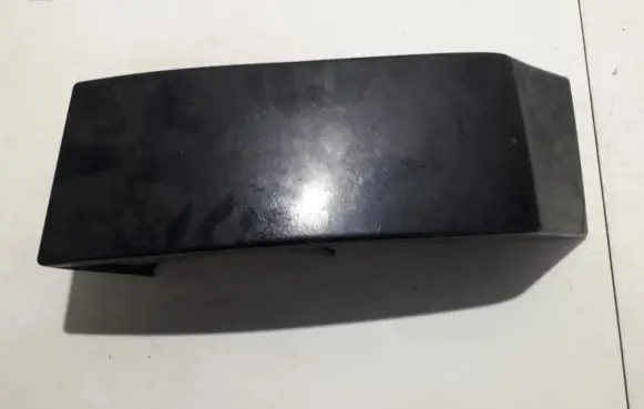 Volvo XC90 Rear/tail light trim molding 30698133