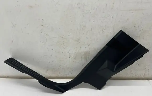 Ford Ranger IV Rear sill trim cover N1WBE31006A