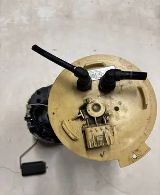 Opel Insignia A In-tank fuel pump 13588834 2611410574 15883426