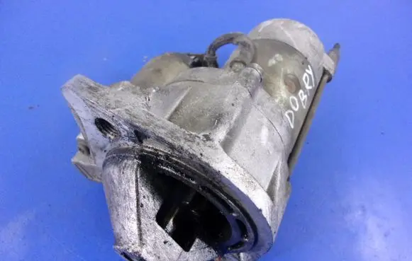Mazda 323 Starter motor