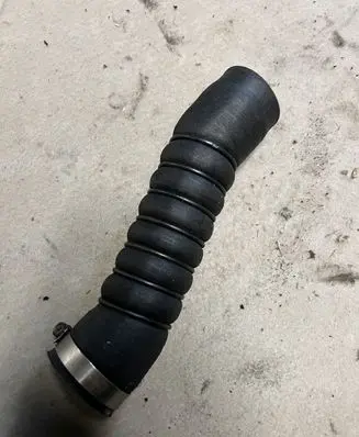 Mitsubishi Pajero Intercooler hose/pipe