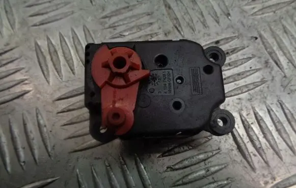 Opel Vectra C A/C air flow flap actuator/motor 09180203