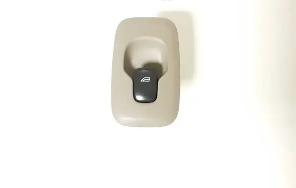 Volvo XC90 Electric window control switch 8685288