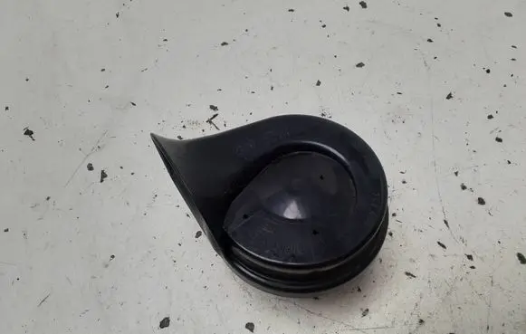 Audi A4 S4 B6 8E 8H Horn signal E10209 E1000209