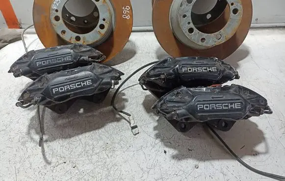 Porsche 968 Brake discs and calipers set
