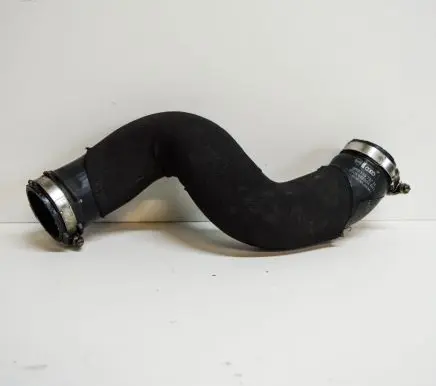 Audi Q5 SQ5 Intercooler hose/pipe 8R0145737H