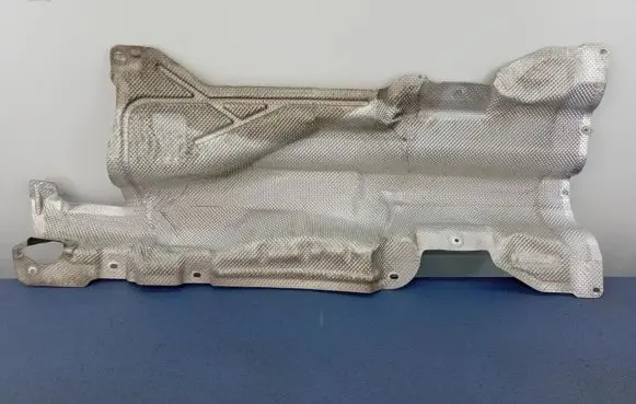 BMW 2 F44 Exhaust heat shield 7447025