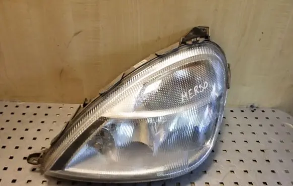 Mercedes-Benz A W168 Headlight/headlamp 0301152201