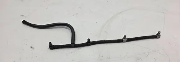 Nissan Kubistar Fuel return line/hose 68410080