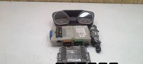 Ford Mondeo MK IV Engine control unit/module 5WS40592H-T