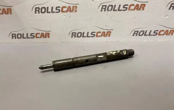 Mercedes-Benz Sprinter W901 W902 W903 W904 Fuel injector A0000104751