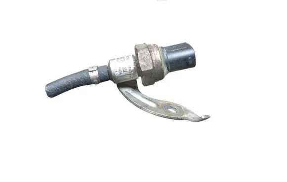 Mercedes-Benz Sprinter W906 Fuel pressure sensor A6510703981004 L25865EA