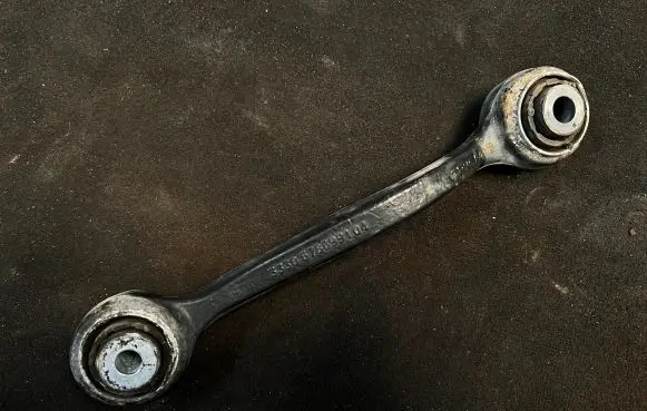 BMW X3 F25 Rear control arm 6786991