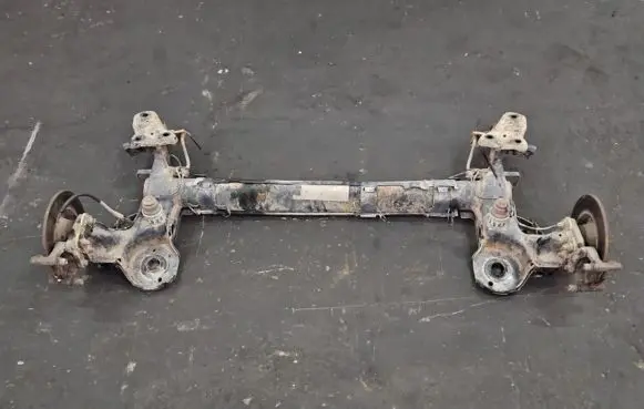 Peugeot 2008 I Rear axle beam IMPRK1372386