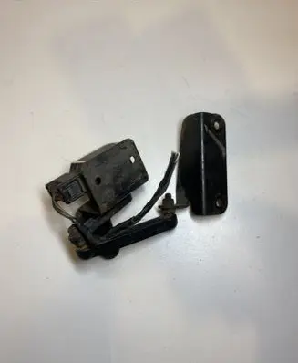Mini One - Cooper Coupe R56 Air suspension front height level sensor 6784694