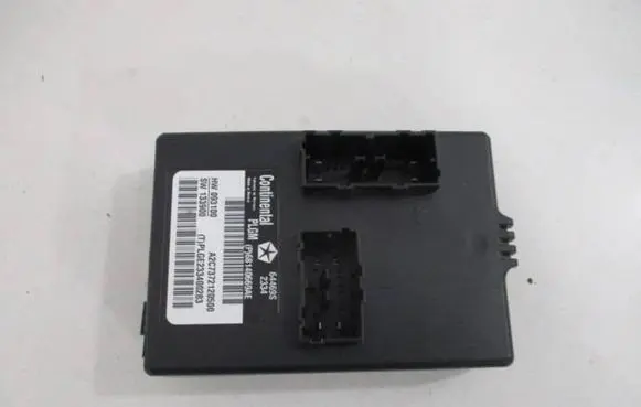 Jeep Grand Cherokee Tailgate/trunk control unit/module 68140669AE
