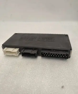 BMW 7 E38 Comfort/convenience module 8352057 61358352057 12037310