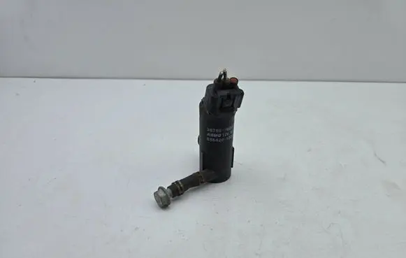 Toyota Prius+ (ZVW40) Windscreen/windshield washer pump 3670579290 8554201020 ASMD12V6V