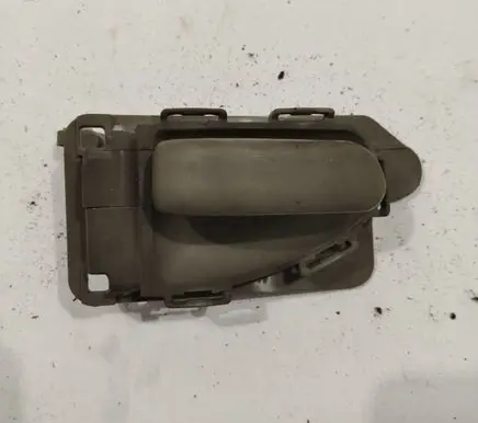 Citroen Xsara Picasso Front door interior handle 9631487677