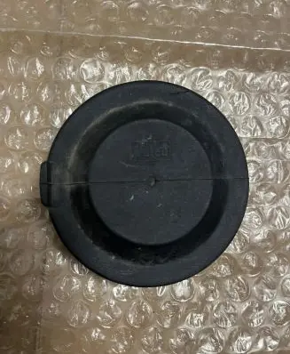 Headlight/headlamp dust cover