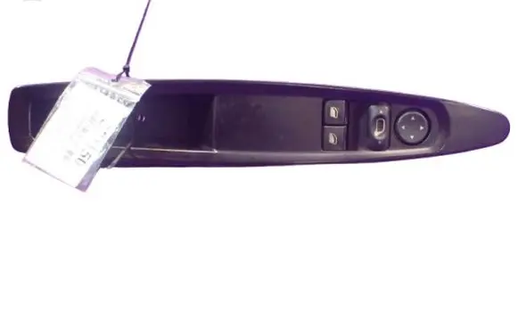 Citroen C4 I Picasso Quarter vent window switch 9651464277