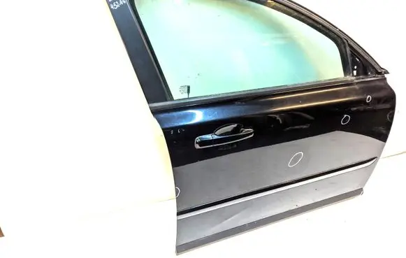 Volvo V50 Front door