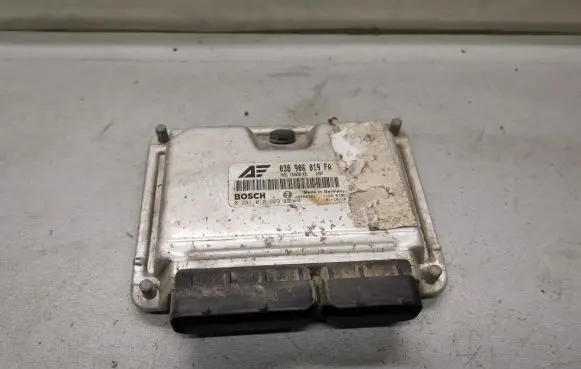 Ford Galaxy Engine control unit/module 038906019FA 0281010629