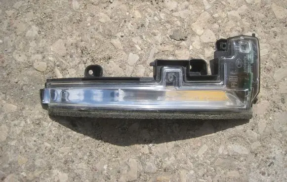 Land Rover Discovery 4 - LR4 Mirror indicator light 20166252