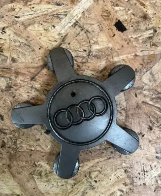 Audi A6 S6 C7 4G Original wheel cap 4F0601165N
