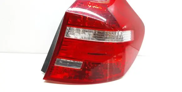 BMW 1 E81 E87 Rear/tail lights 7164956