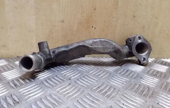 Mazda 6 Engine coolant pipe/hose