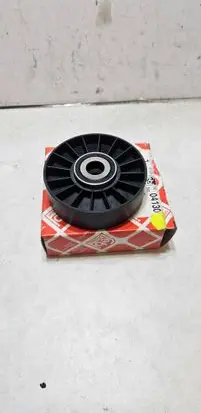 Audi A8 S8 D2 4D Generator/alternator belt tensioner 077903341 04130